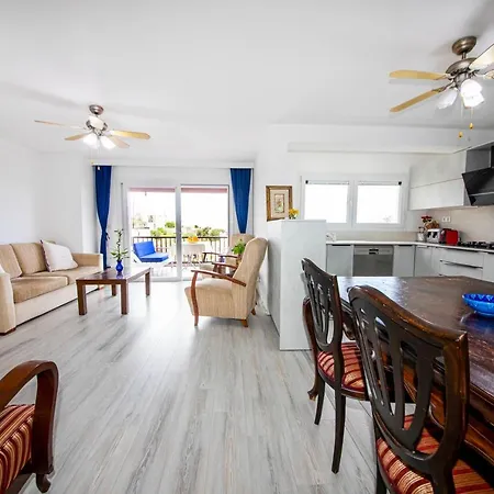 Gorgeous Villa With Balcony, Sea And Nature View, Shared Pool And Backyard In Bodrum